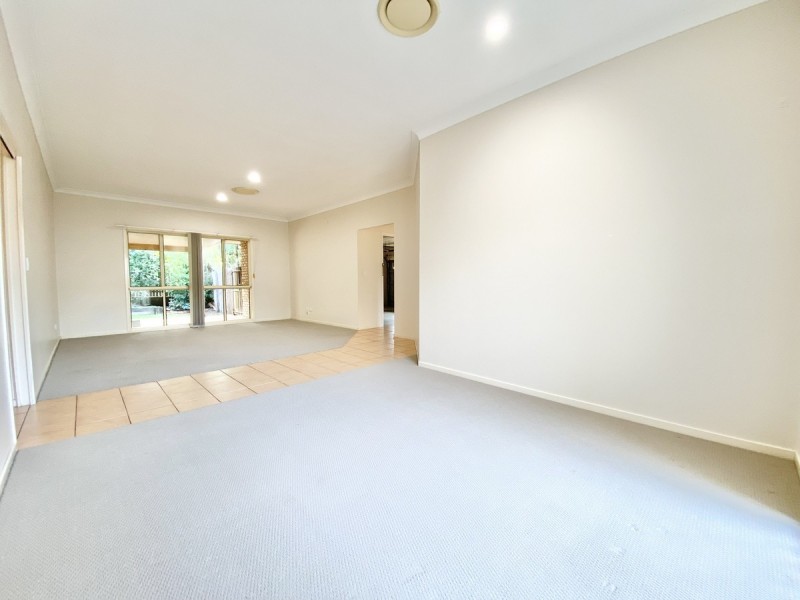5 Eastcote Lane, Wellington Point QLD 4160