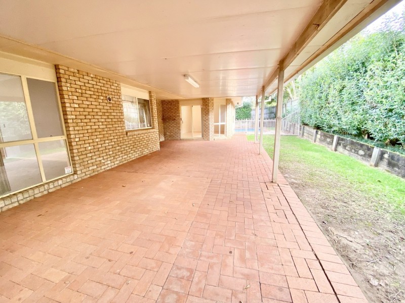 5 Eastcote Lane, Wellington Point QLD 4160