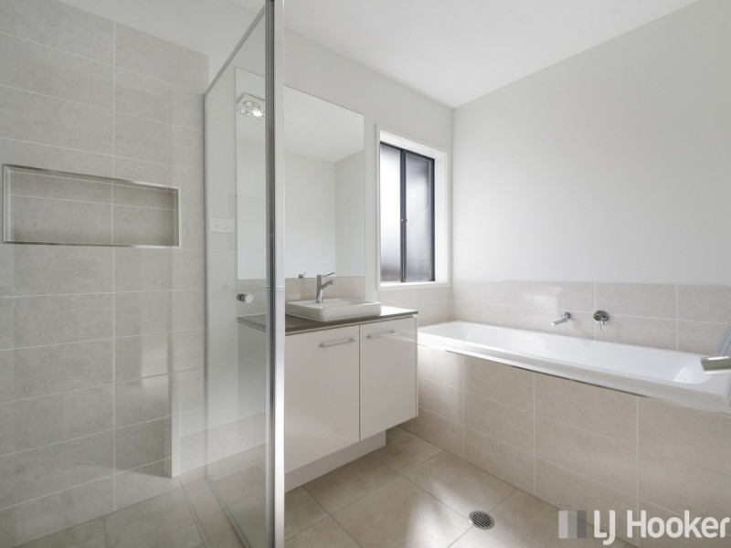 35 Walter Drive, Thornlands QLD 4164