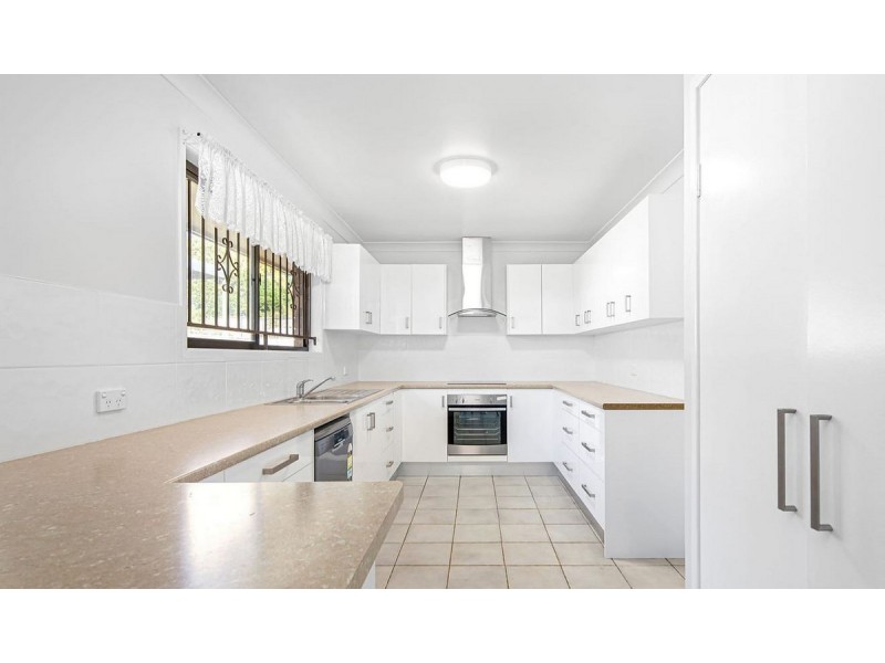 6 Fawley Court, Alexandra Hills QLD 4161