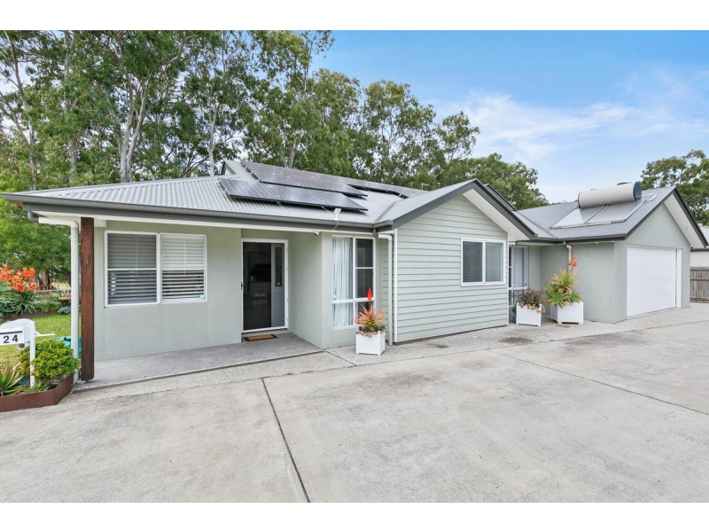 24 Sandy Cove Place, Redland Bay QLD 4165