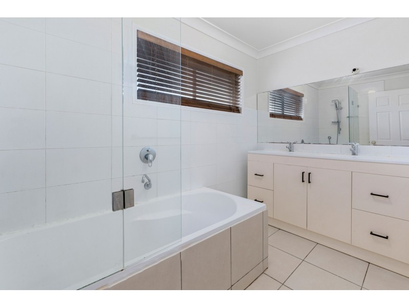 72 Windemere Road, Alexandra Hills QLD 4161