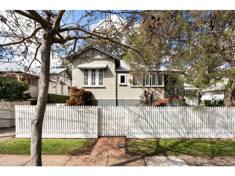 9 Fagan Road, Herston QLD 4006