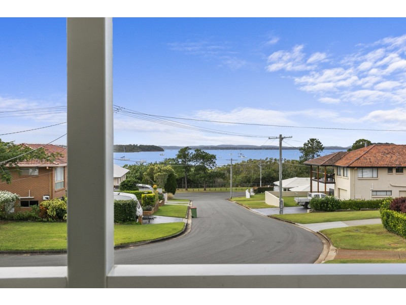 25 Macadamia Street, Victoria Point QLD 4165