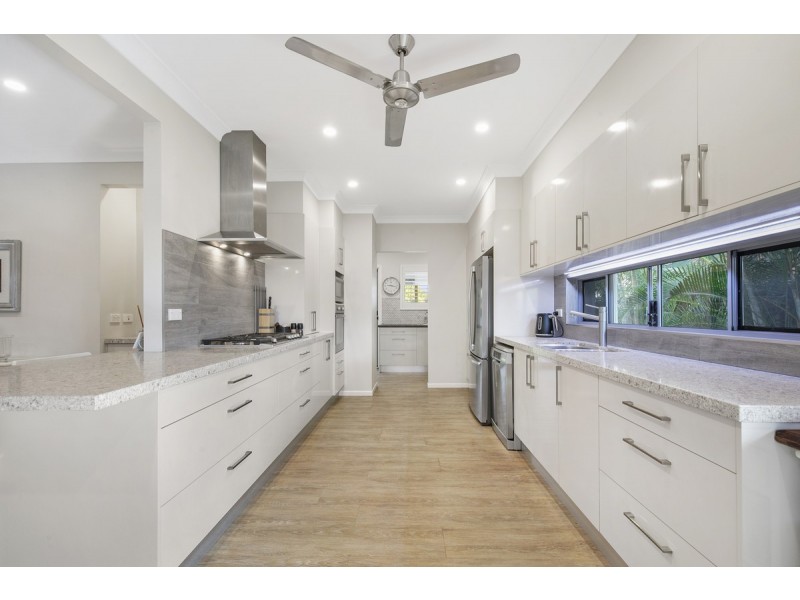 25 Macadamia Street, Victoria Point QLD 4165