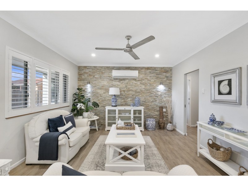 25 Macadamia Street, Victoria Point QLD 4165