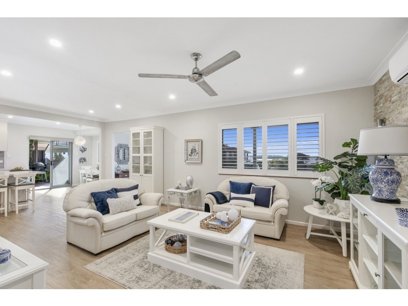 25 Macadamia Street, Victoria Point QLD 4165