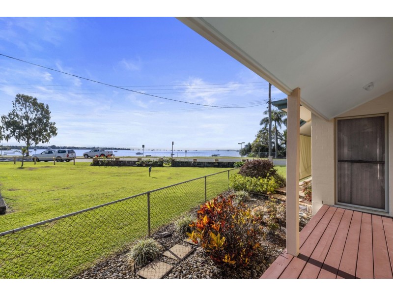19 Wilson Street, Victoria Point QLD 4165