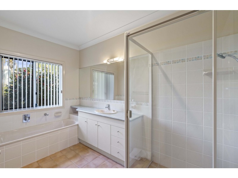 19 Wilson Street, Victoria Point QLD 4165