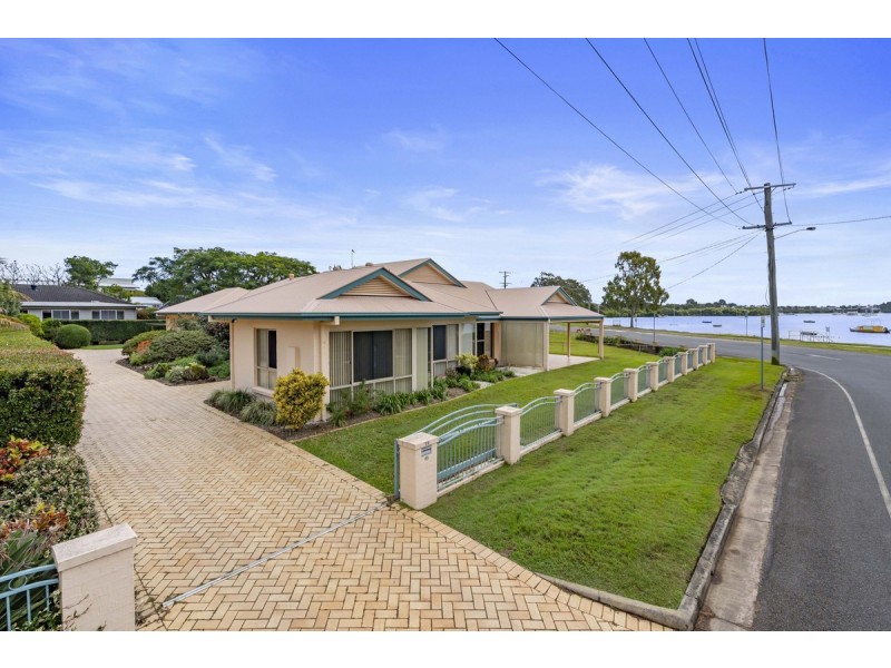 19 Wilson Street, Victoria Point QLD 4165