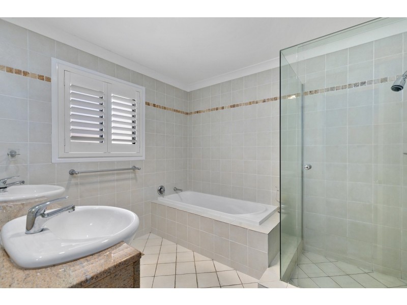 21 The Rampart, Redland Bay QLD 4165