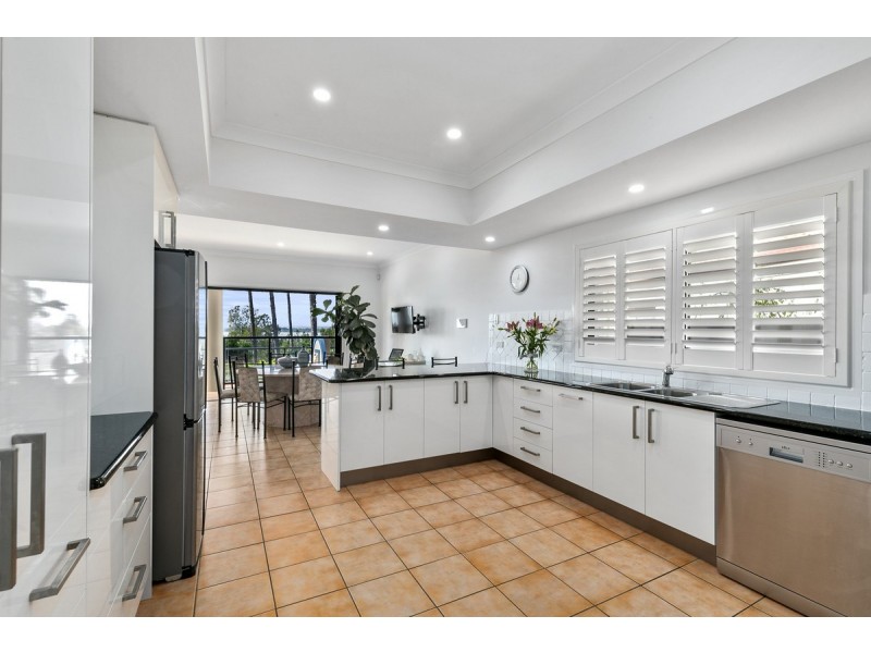 21 The Rampart, Redland Bay QLD 4165
