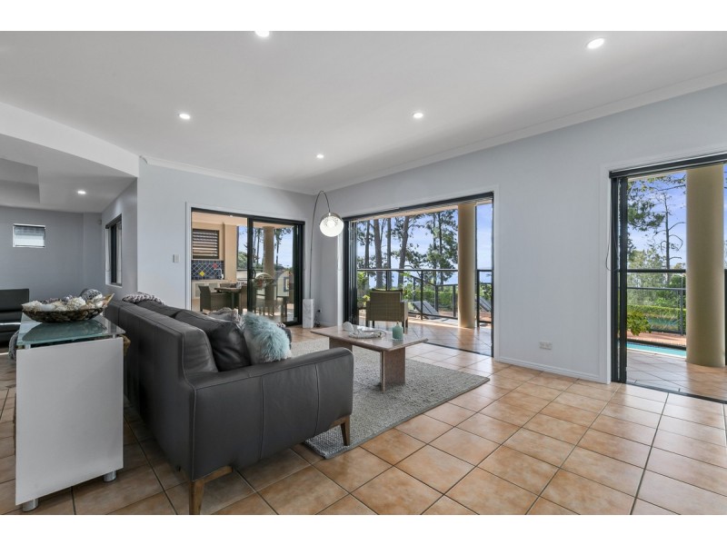 21 The Rampart, Redland Bay QLD 4165