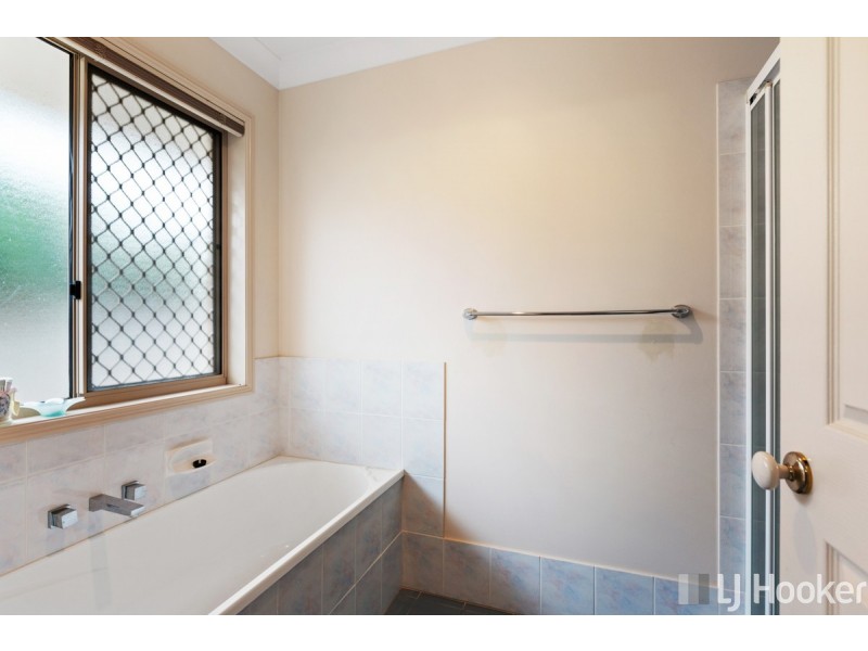 7 Ryan Court, Victoria Point QLD 4165