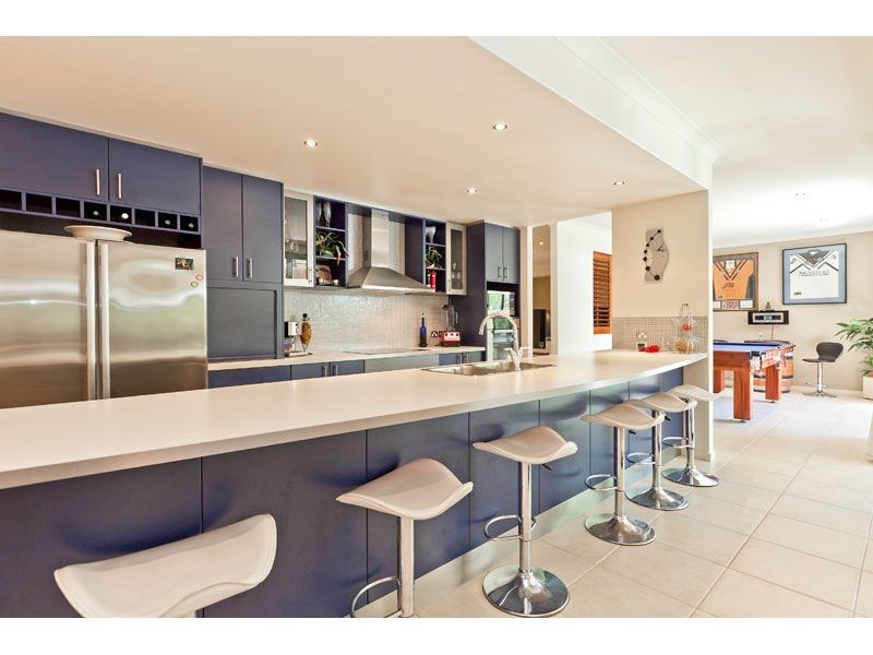 8 Whepstead Avenue, Wellington Point QLD 4160