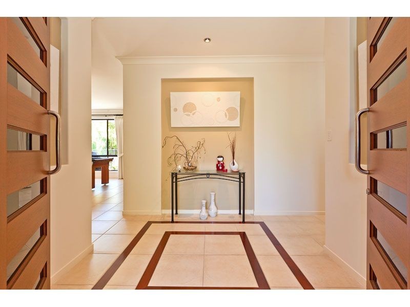 8 Whepstead Avenue, Wellington Point QLD 4160