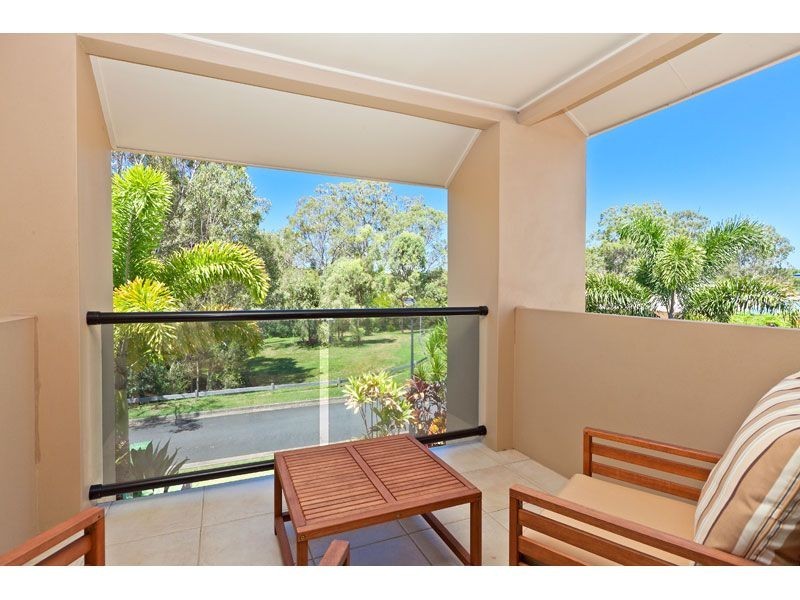 8 Whepstead Avenue, Wellington Point QLD 4160
