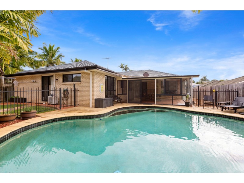 9 Farnham Street, Wellington Point QLD 4160