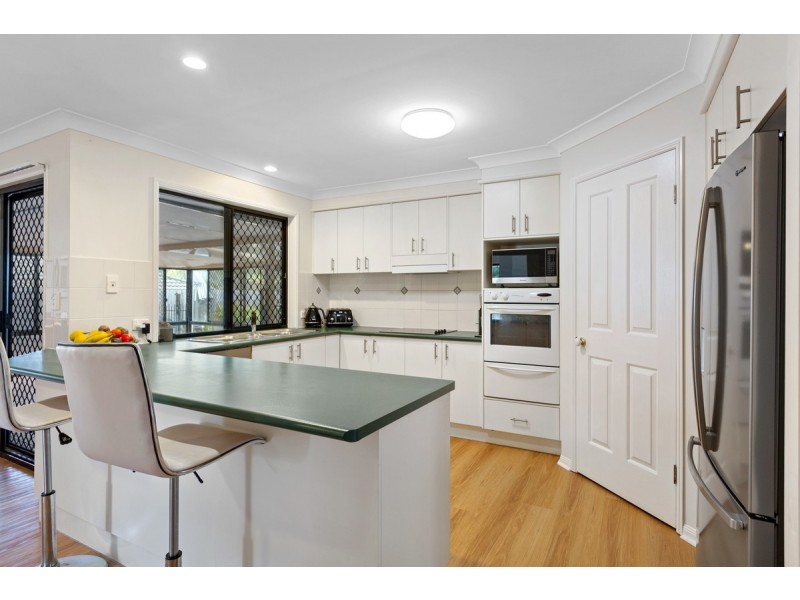 9 Farnham Street, Wellington Point QLD 4160