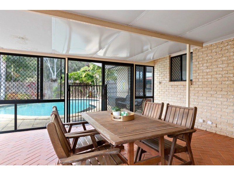 9 Farnham Street, Wellington Point QLD 4160