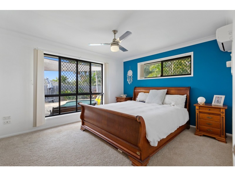 9 Farnham Street, Wellington Point QLD 4160