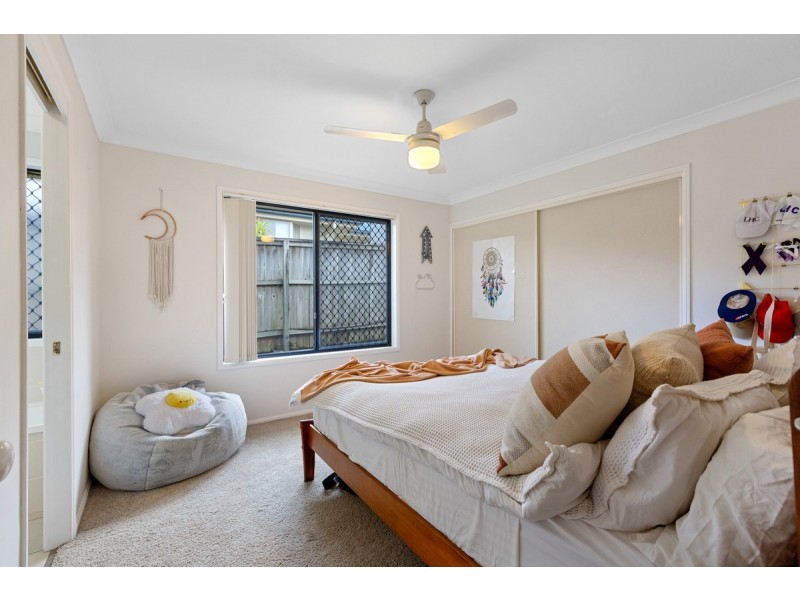 9 Farnham Street, Wellington Point QLD 4160