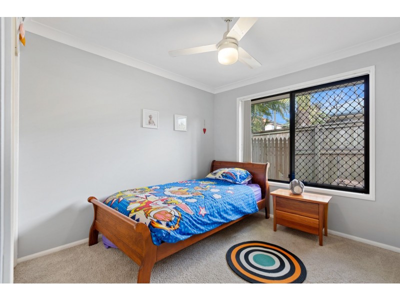 9 Farnham Street, Wellington Point QLD 4160