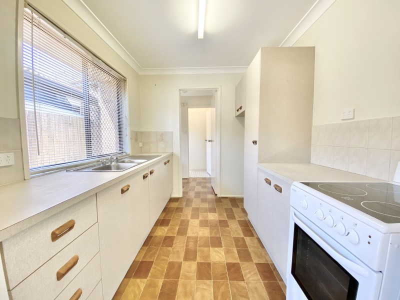 27 Myra Street, Birkdale QLD 4159