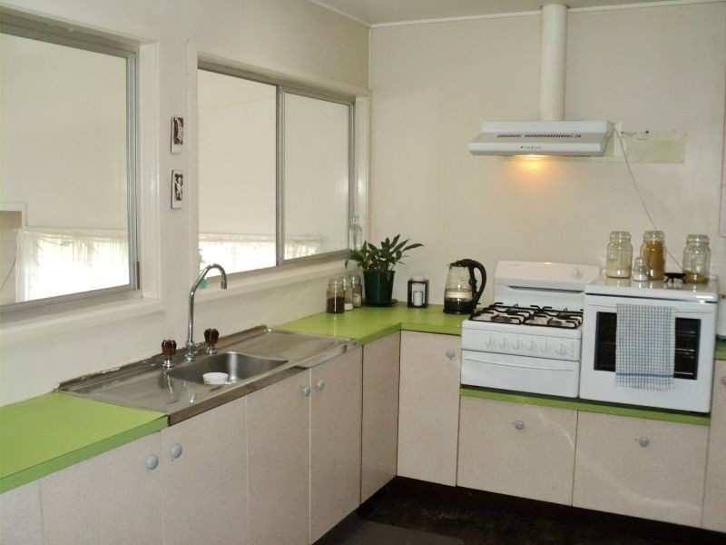 189 Redland Bay Road, Capalaba QLD 4157