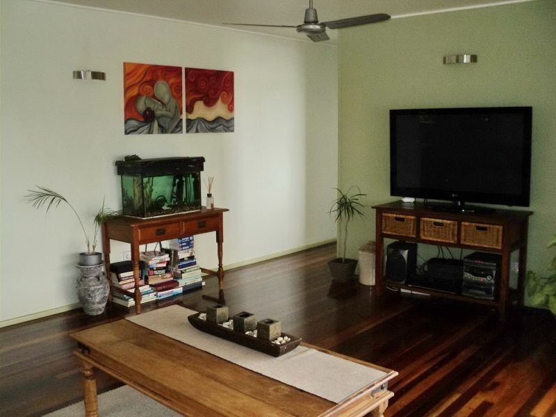 189 Redland Bay Road, Capalaba QLD 4157