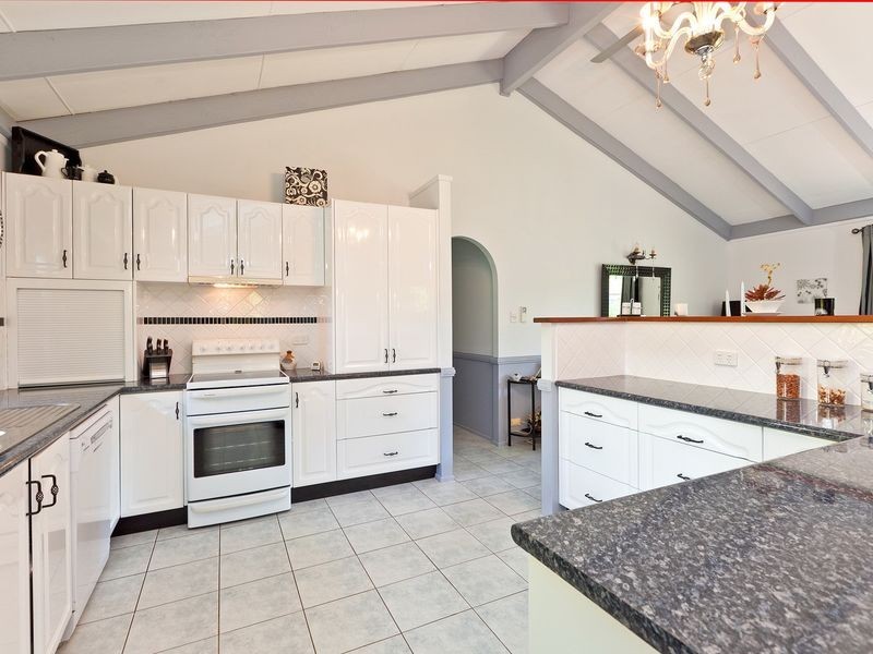 15 Catherine Street, Birkdale QLD 4159