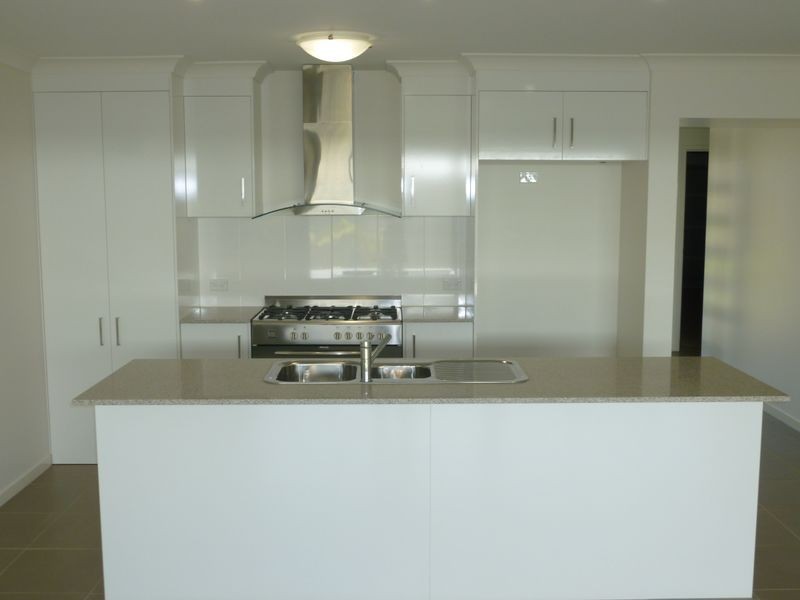 12 Maged Place, Thornlands QLD 4164