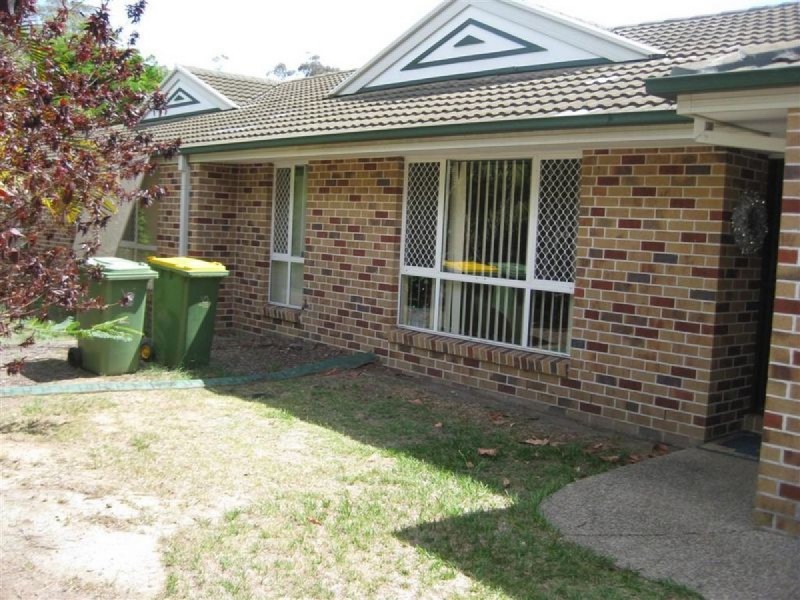 2/17 Sycamore Parade, Victoria Point QLD 4165