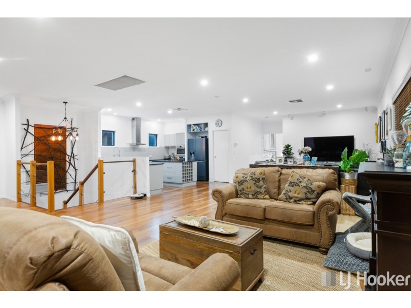 331 Esplanade, Redland Bay QLD 4165