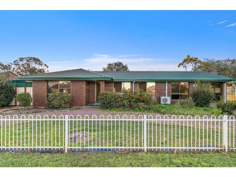 15 Sunshine Street, Victoria Point QLD 4165