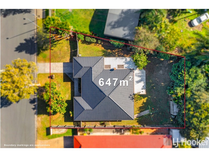 4 Poinciana Avenue, Victoria Point QLD 4165