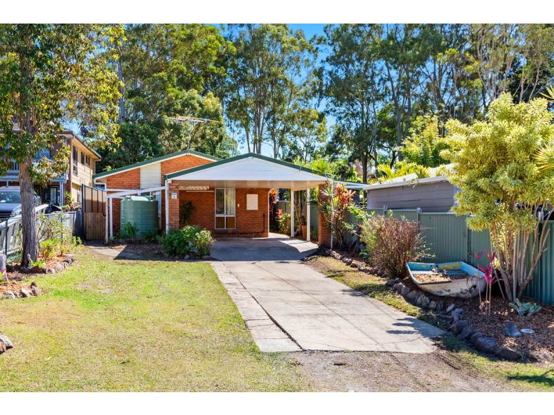 9 Fir Street, Victoria Point QLD 4165