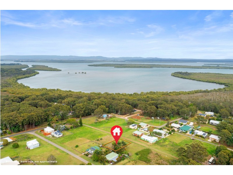 13 Petunia Street, Russell Island QLD 4184