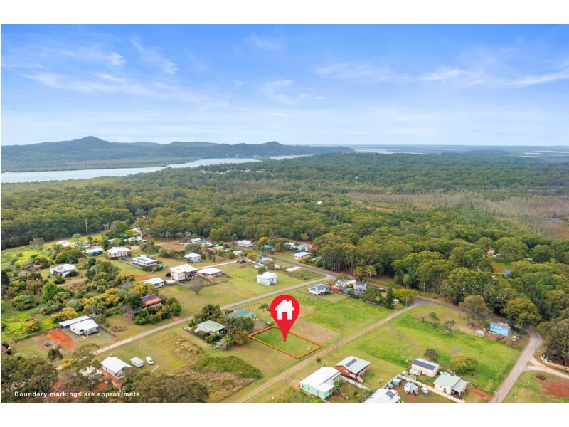 13 Petunia Street, Russell Island QLD 4184