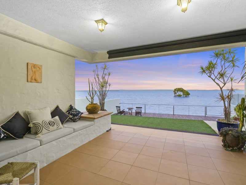 107 Shore Street North, Cleveland QLD 4163