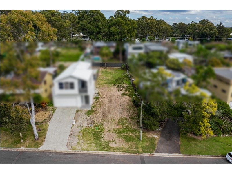 42 Bates Drive, Birkdale QLD 4159
