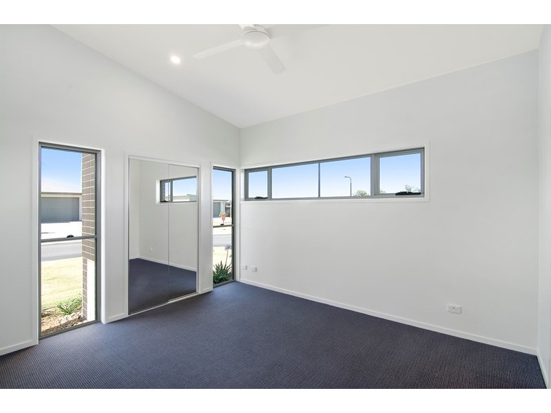 26 Ellabay Crescent, Redland Bay QLD 4165