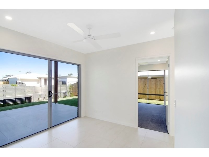 26 Ellabay Crescent, Redland Bay QLD 4165