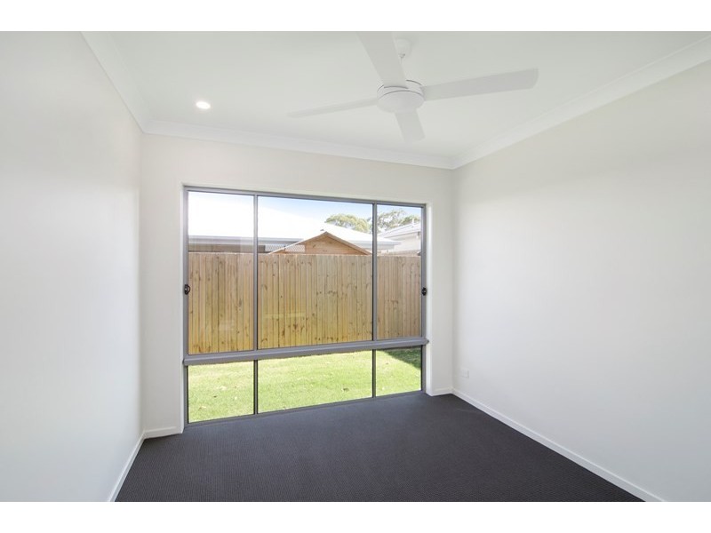 26 Ellabay Crescent, Redland Bay QLD 4165