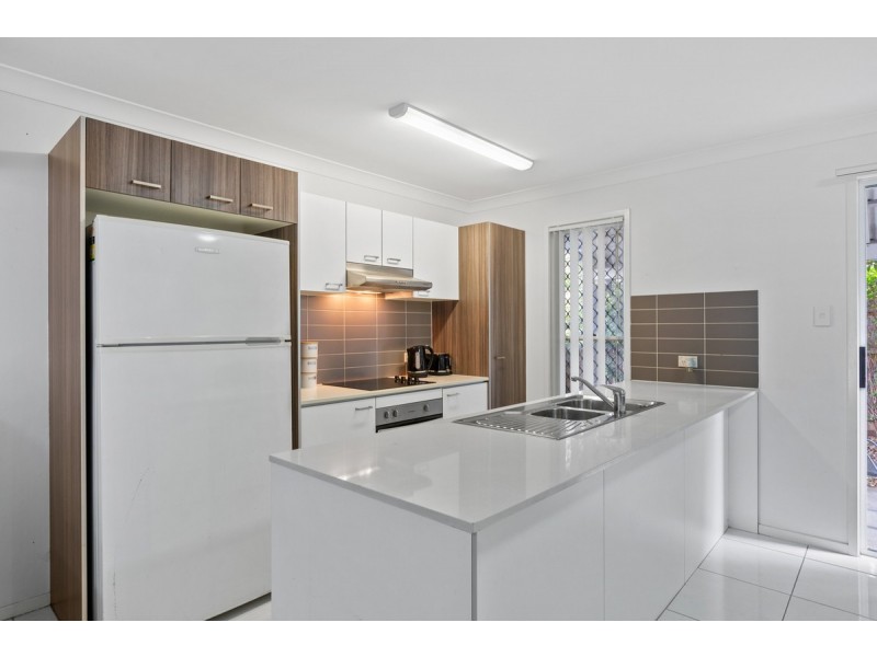 1/75-99 Gordon Road, Redland Bay QLD 4165