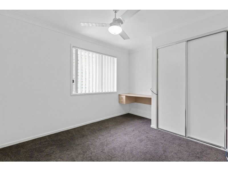 1/75-99 Gordon Road, Redland Bay QLD 4165