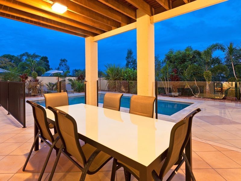 12 Sam Place, Thornlands QLD 4164