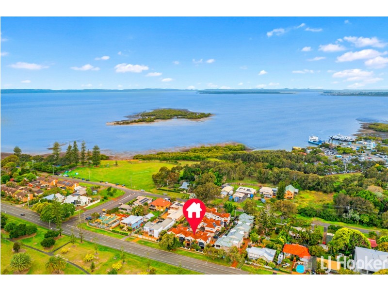 2/68 Shore Street East, Cleveland QLD 4163