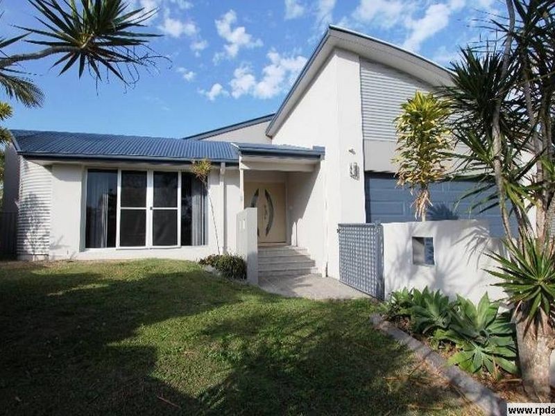 2 Zeus Court, Cleveland QLD 4163