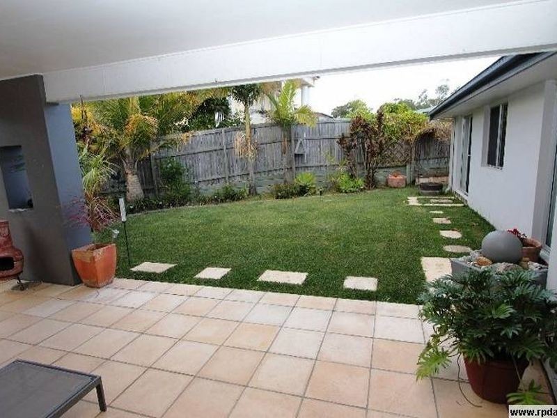 2 Zeus Court, Cleveland QLD 4163